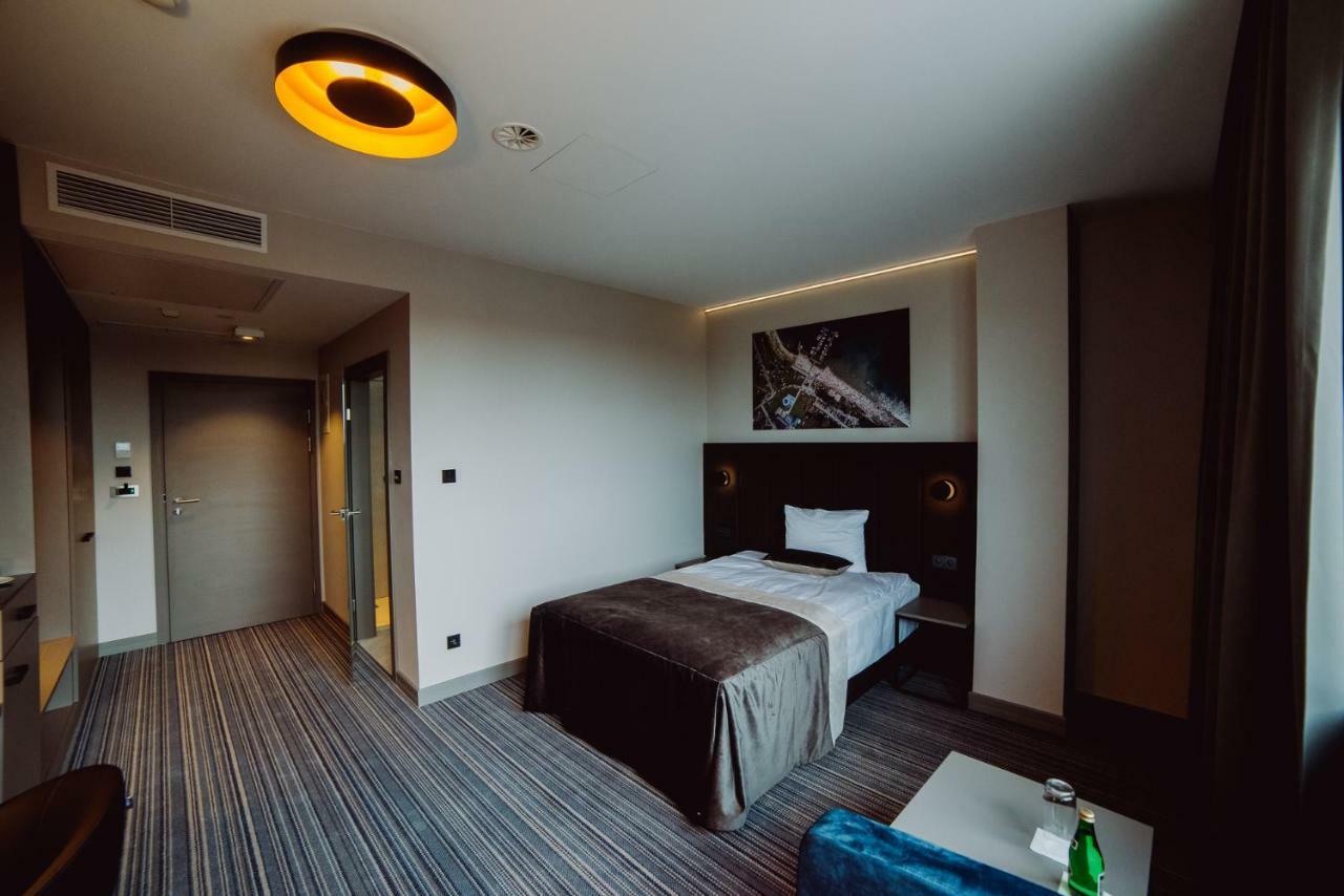 Hotel Evva Tarnobrzeg Εξωτερικό φωτογραφία